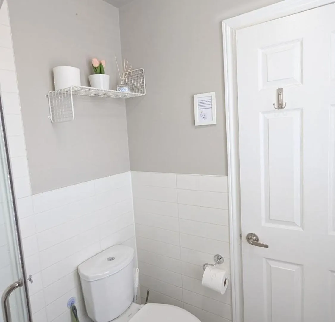 Homestay Cozy Room With Private Kitchen, Private Bathroom Toronto Canada